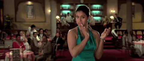 DDLJ Kajol Clapping